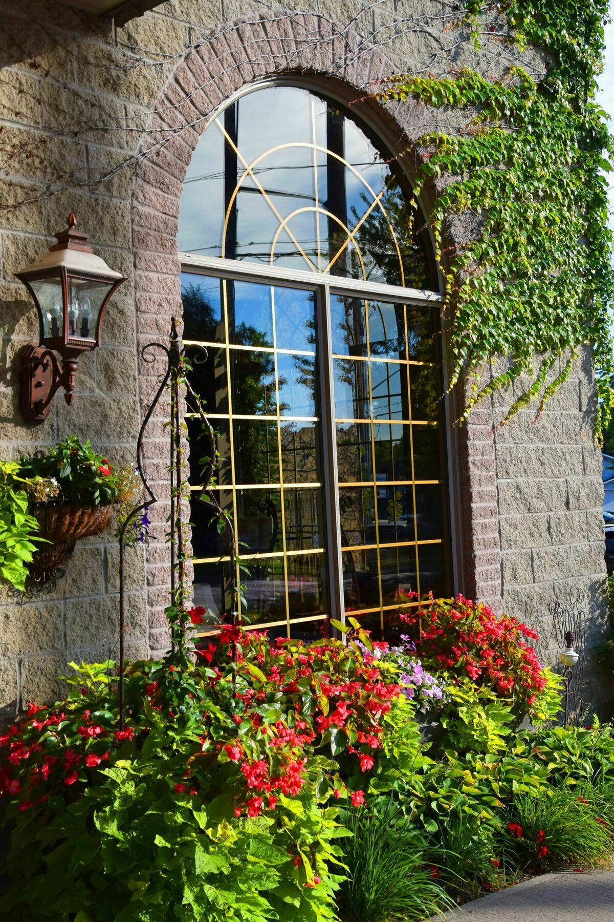 Stone Gate Inn Orillia Exterior photo